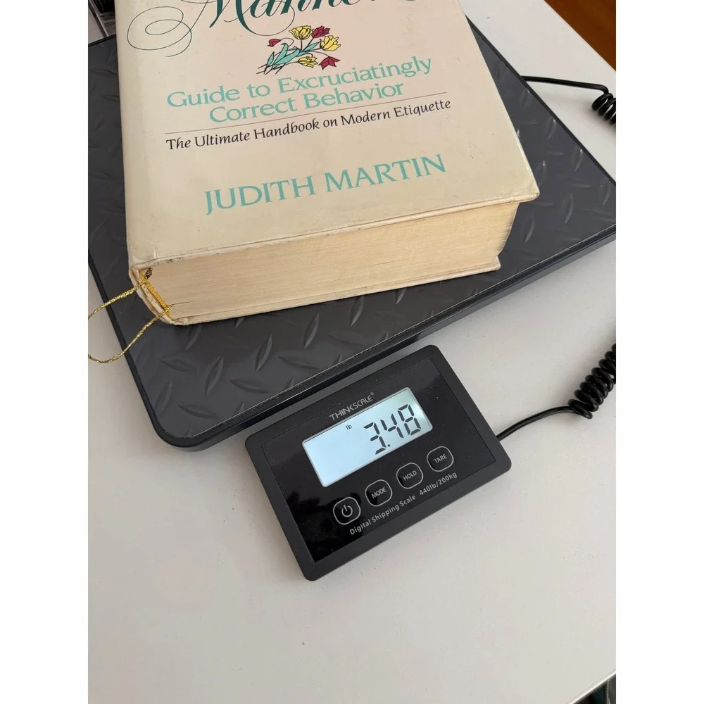 Miss Manners Guide to Excruciatingly Correct Behavior Judith Martin Etiquette